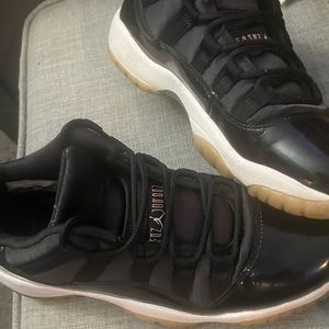 Black Air Jordan 11- Youth 6.
